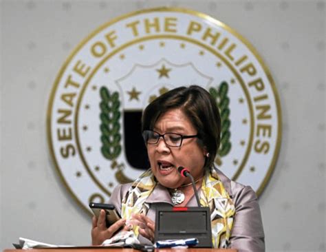 Solons admit watching alleged De Lima ‘sex tape’.